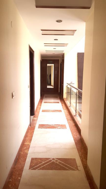 Hotel The Daanish Residency - Karol Bagh New Delhi Exteriör bild