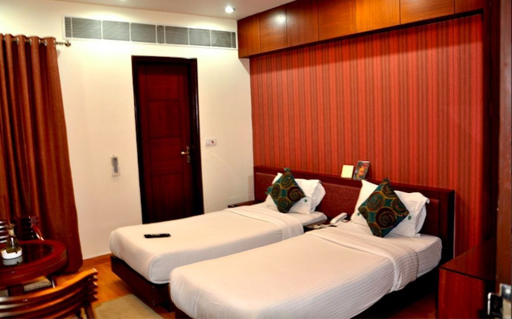 Hotel The Daanish Residency - Karol Bagh New Delhi Exteriör bild