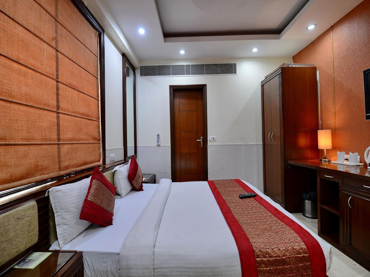 Hotel The Daanish Residency - Karol Bagh New Delhi Exteriör bild